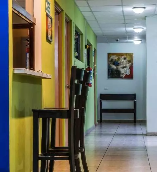 ホテル Hostal De Asturias