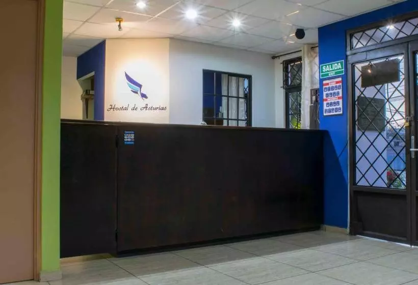 ホテル Hostal De Asturias
