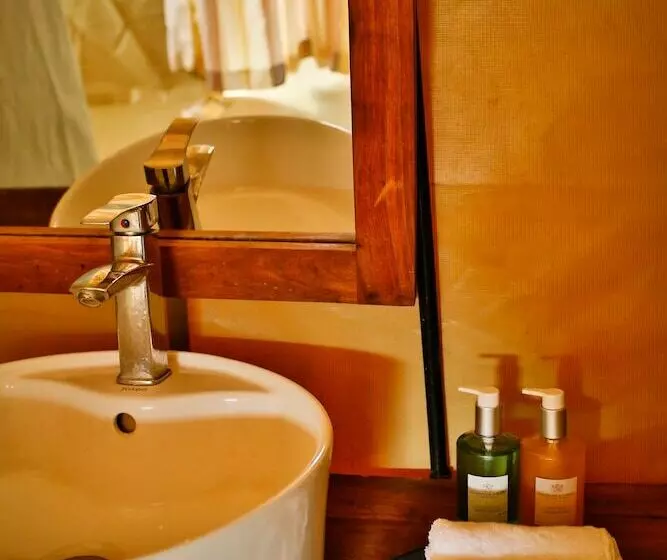 هتل Kenzan Mara Tented Camp