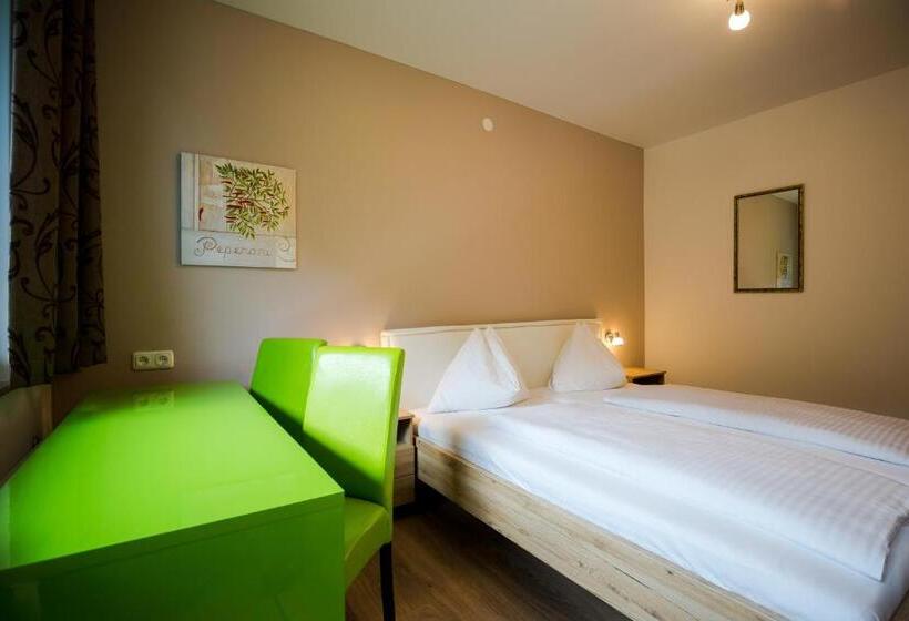 בית מלון כפרי Klamberghof Burgstaller