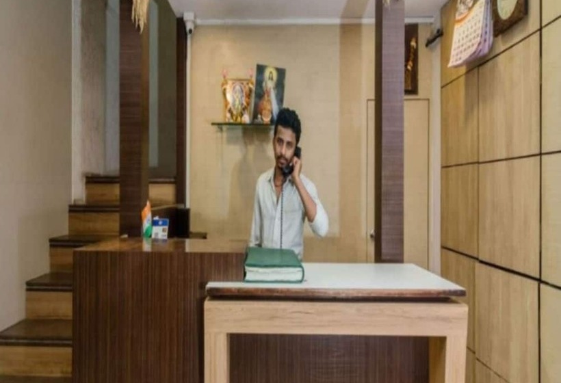 בית מלון כפרי Panvel Palace