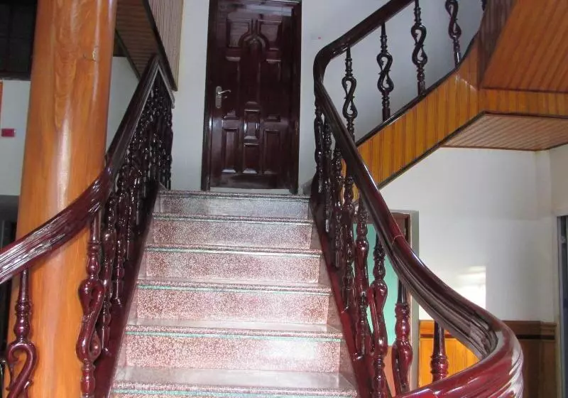 Viet Nhat Halong Hotel   Bai Chay