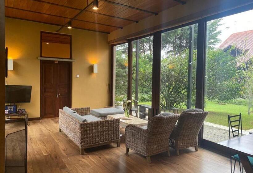 پانسیون Oasis Bungalow   Nuwara Eliya