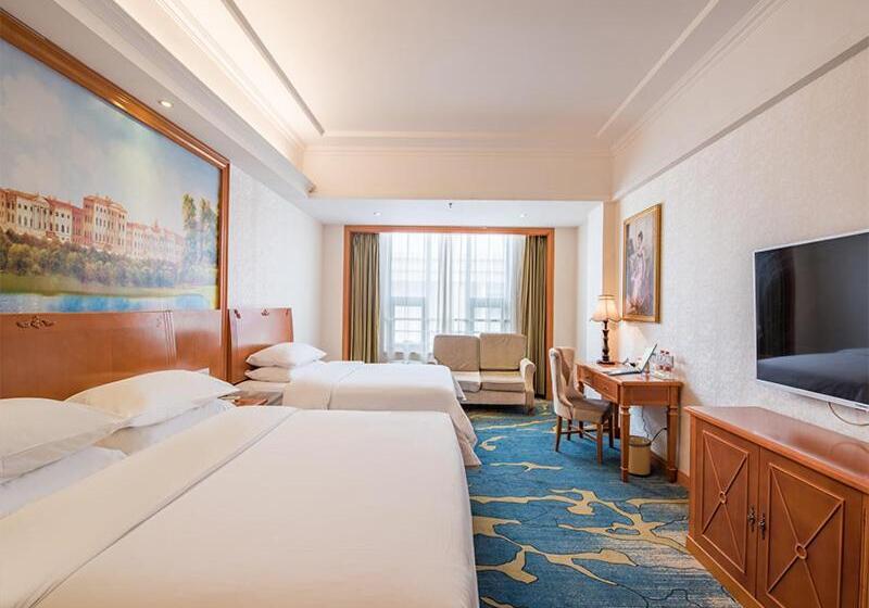 Vienna Hotel Zhengzhou Airport