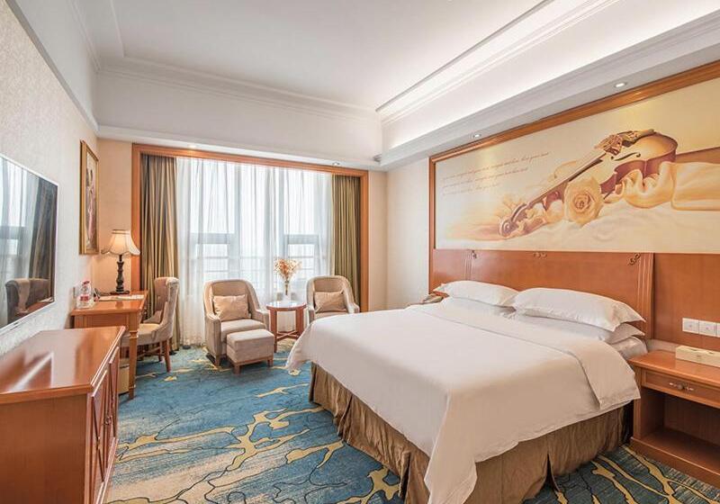 Vienna Hotel Zhengzhou Airport