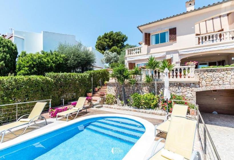 Villa Lighthouse In Alcanada