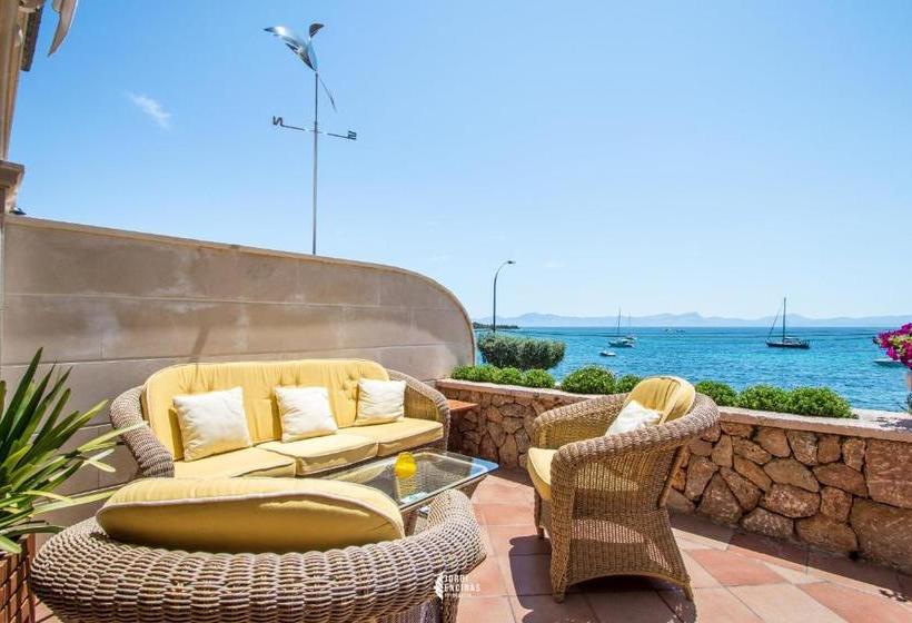 Villa Lighthouse In Alcanada