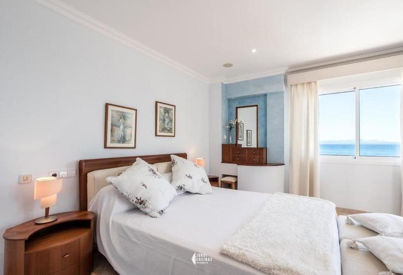 Villa Lighthouse In Alcanada