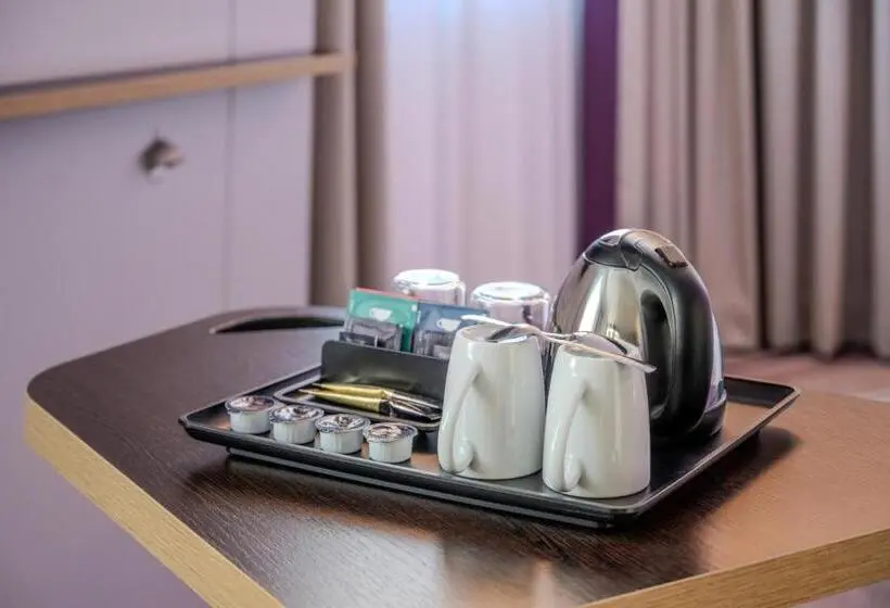 Hotelli Premier Inn Hamburg City Berliner Tor