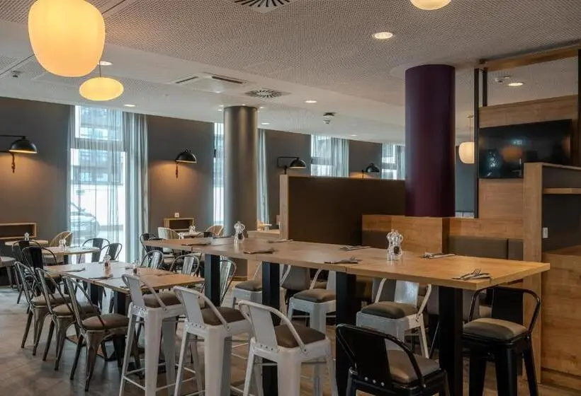 Hotelli Premier Inn Hamburg City Berliner Tor
