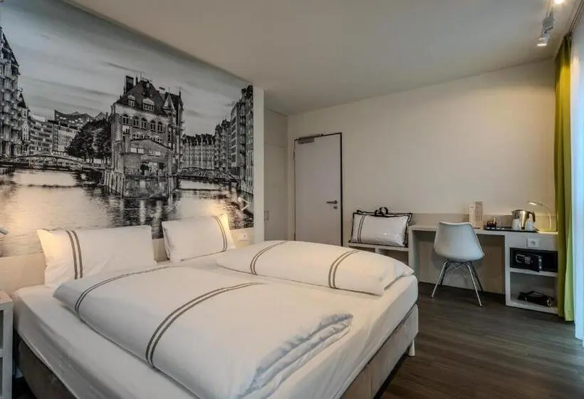Hotelli Premier Inn Hamburg City Berliner Tor