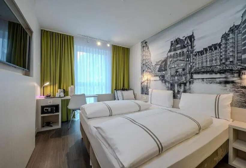 Hotelli Premier Inn Hamburg City Berliner Tor