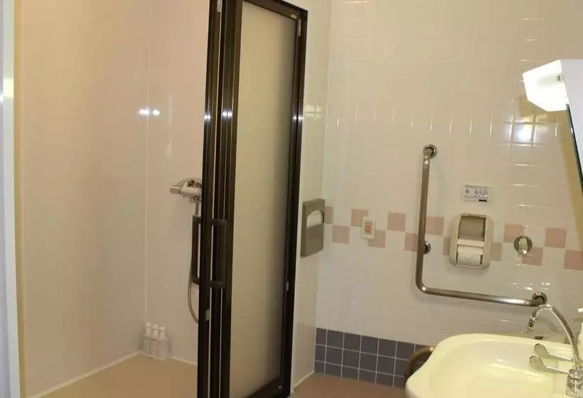 Hotelli Aoshima Cinq Male