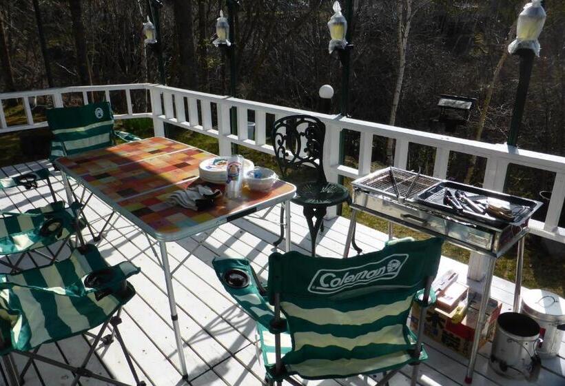 ホテル Kurumayama Kogen Guesthouse Urara