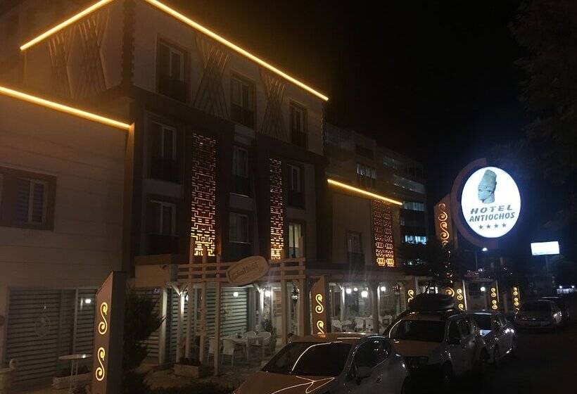 ホテル Antiochos