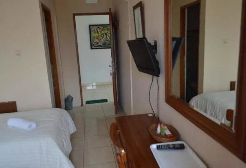 Hotel Lurus