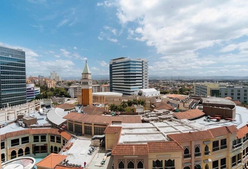 فندق Reddoorz Premium @ Venice Luxury Bgc 2