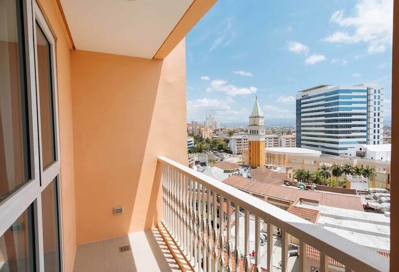 فندق Reddoorz Premium @ Venice Luxury Bgc 2