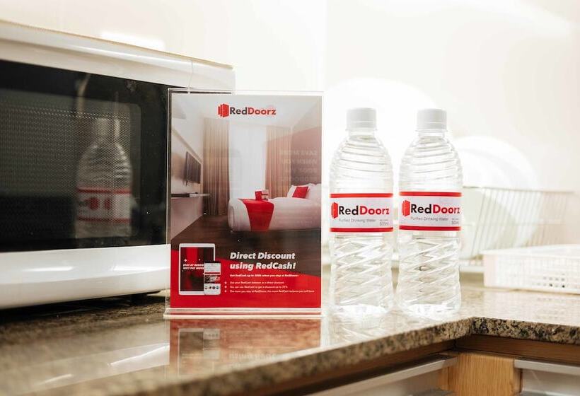 فندق Reddoorz Premium @ Venice Luxury Bgc 2