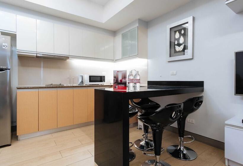 فندق Reddoorz Premium @ Venice Luxury Bgc 2