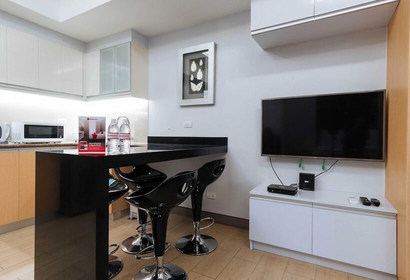 فندق Reddoorz Premium @ Venice Luxury Bgc 2