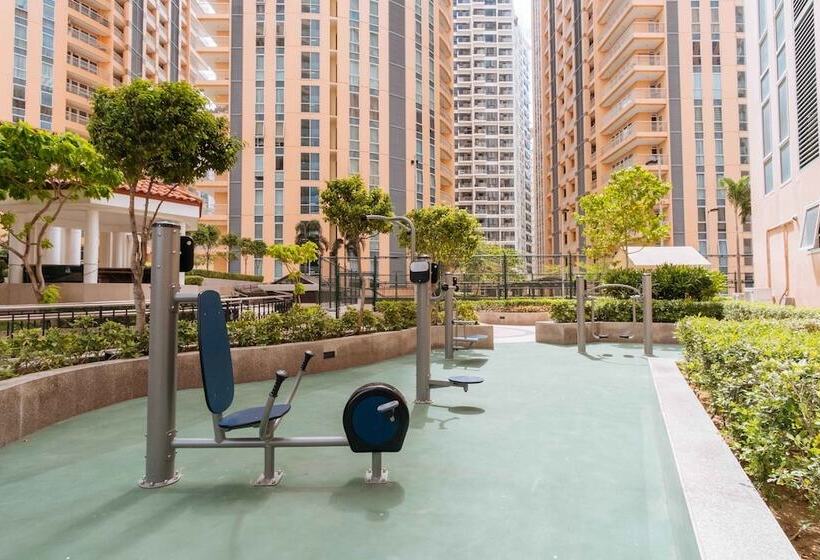 فندق Reddoorz Premium @ Venice Luxury Bgc 2