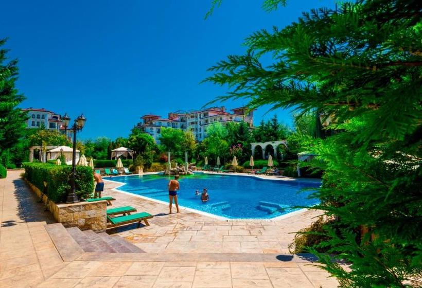 هتل Esteban Vip Residence Club