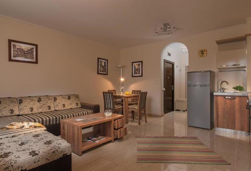 هتل Esteban Vip Residence Club