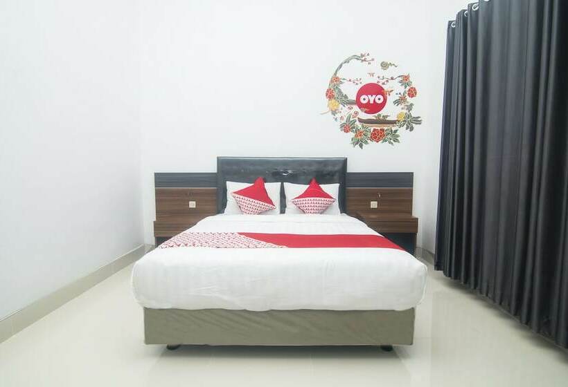 Hotel Oyo 284 Wisma Jip