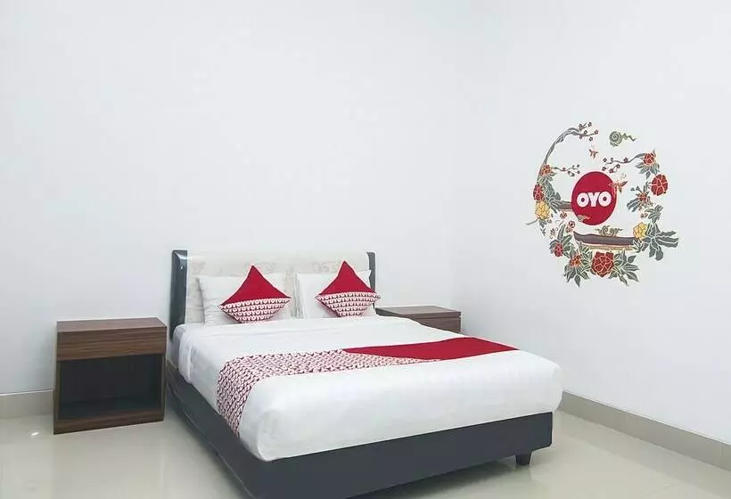 Hotelli Oyo 284 Wisma Jip