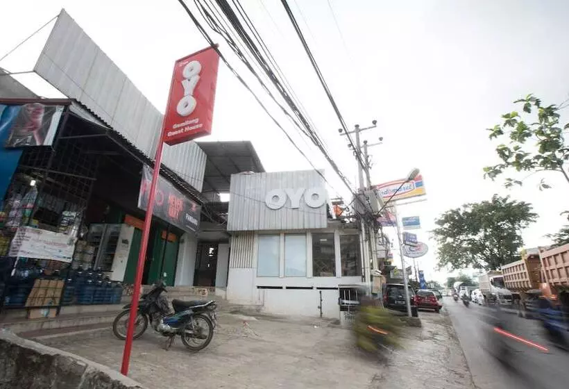 هتل Guest House Gemilang Karawaci By Nusalink