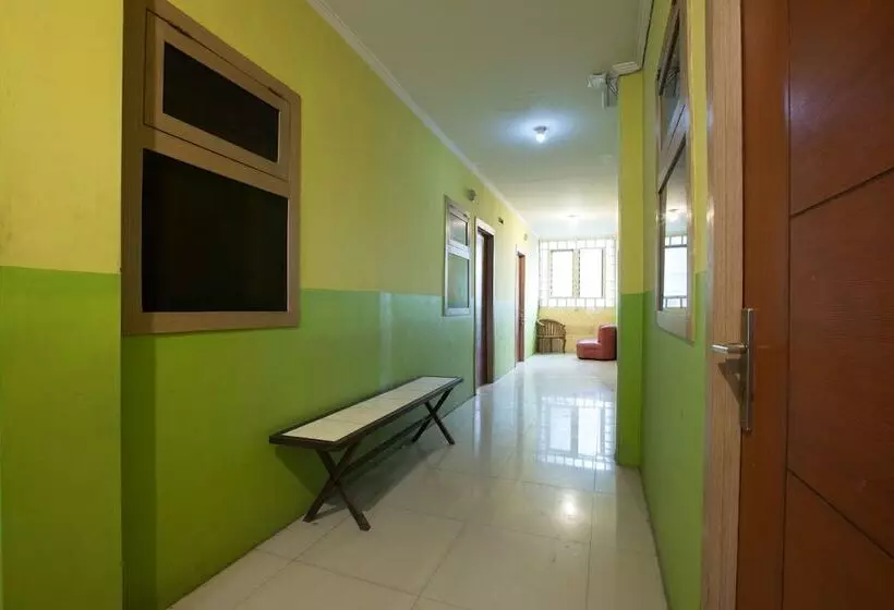 هتل Guest House Gemilang Karawaci By Nusalink