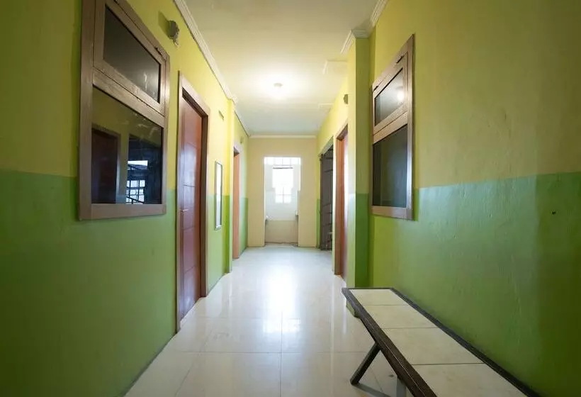 هتل Guest House Gemilang Karawaci By Nusalink