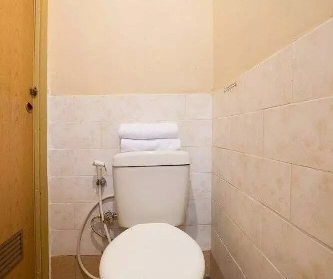 هتل Guest House Gemilang Karawaci By Nusalink
