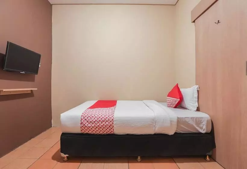 هتل Guest House Gemilang Karawaci By Nusalink