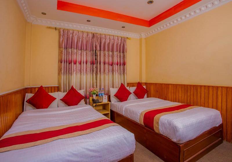 هتل Gauri By Oyo Rooms