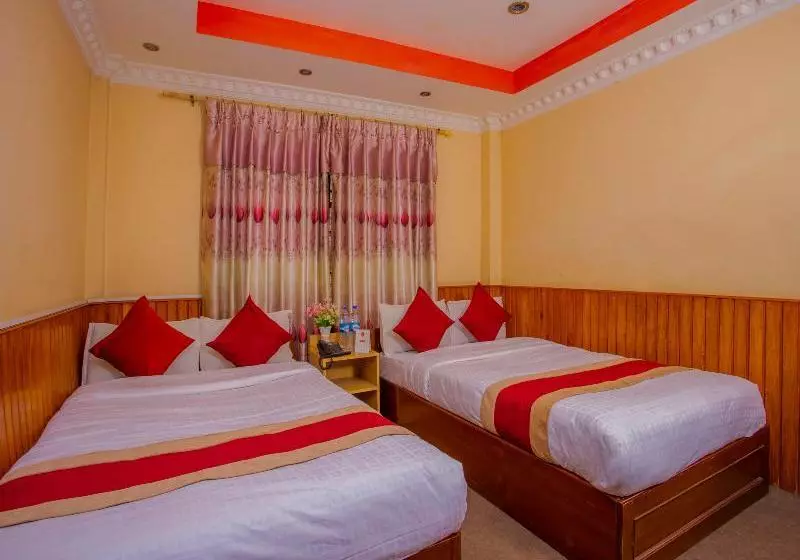 هتل Gauri By Oyo Rooms