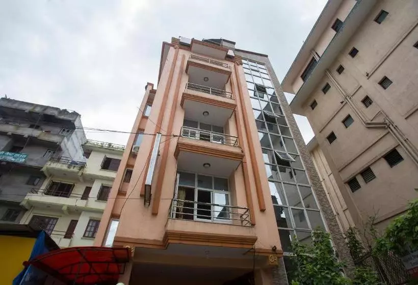 هتل Oyo 161 Ram Janaki