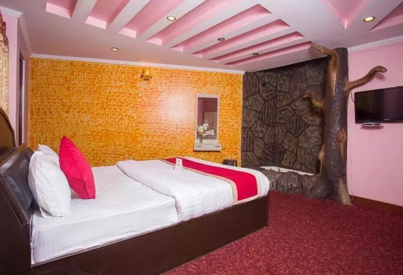 هتل Oyo 161 Ram Janaki