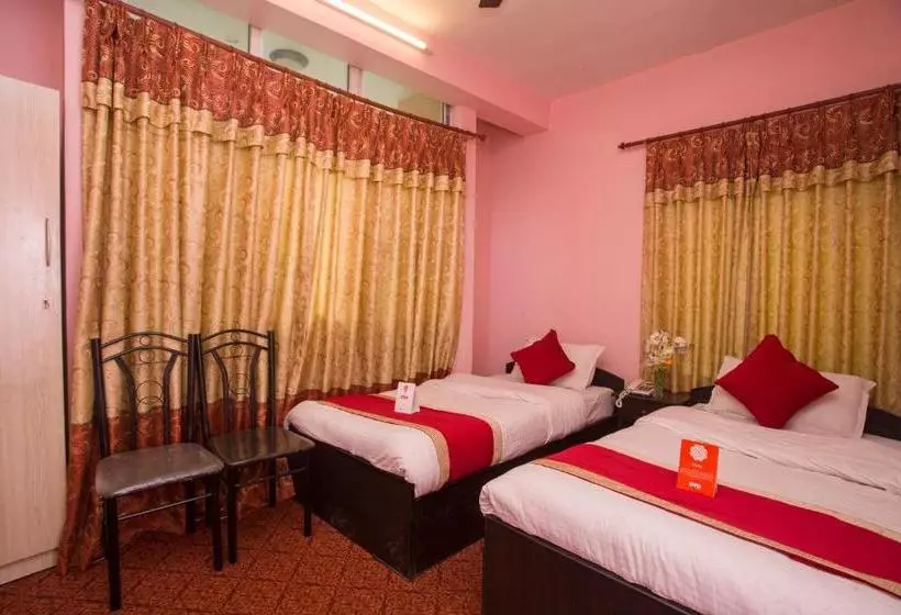 هتل Oyo 161 Ram Janaki