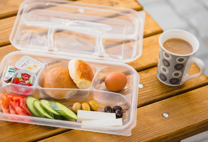 هتل G Suites Luxury Rentals