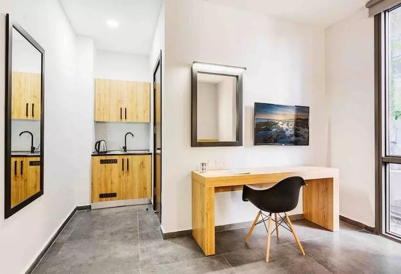 هتل G Suites Luxury Rentals