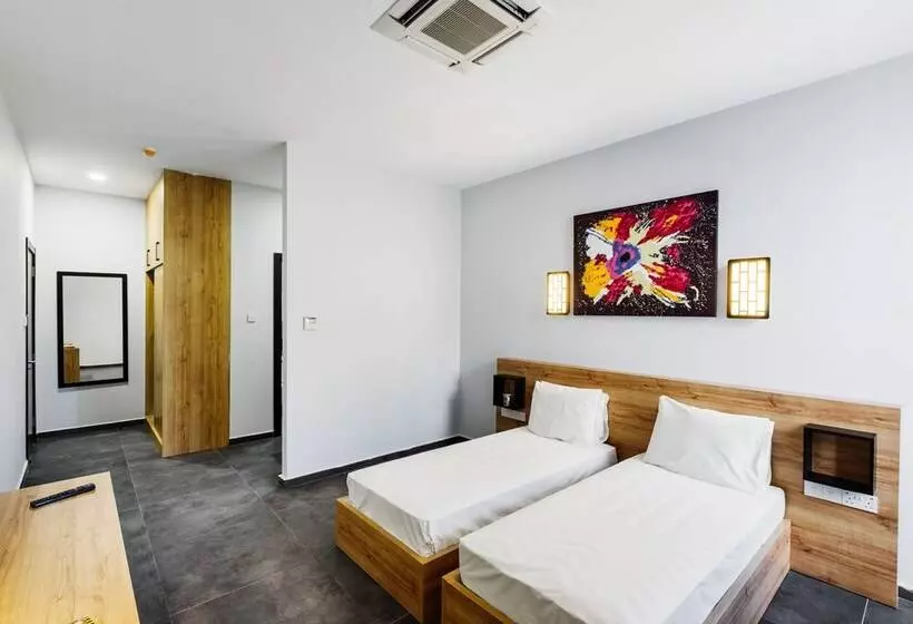 هتل G Suites Luxury Rentals