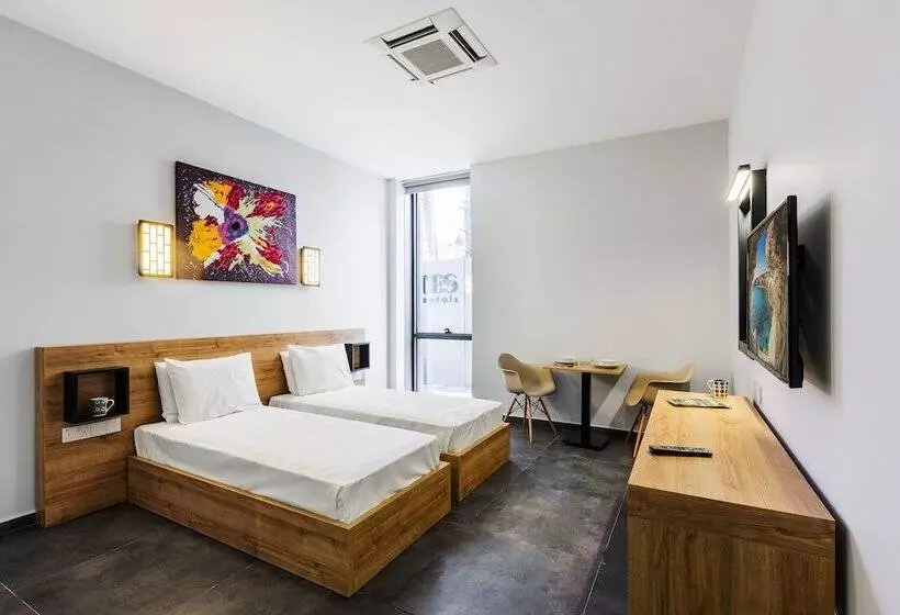 هتل G Suites Luxury Rentals