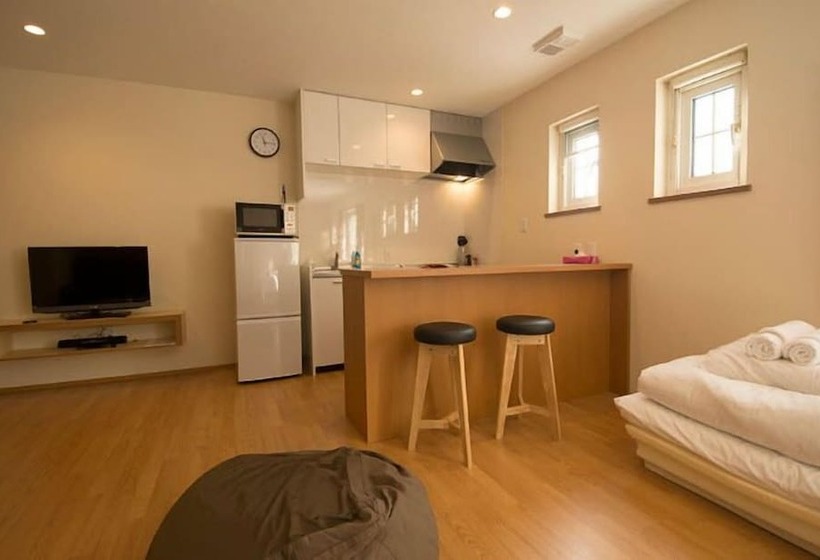 Holiday Niseko Snowbird