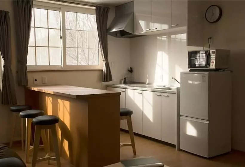 Holiday Niseko Snowbird