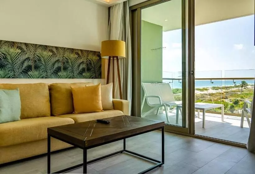 Hotelli Catalonia Grand Costa Mujeres All Suites & Spa   All Inclusive