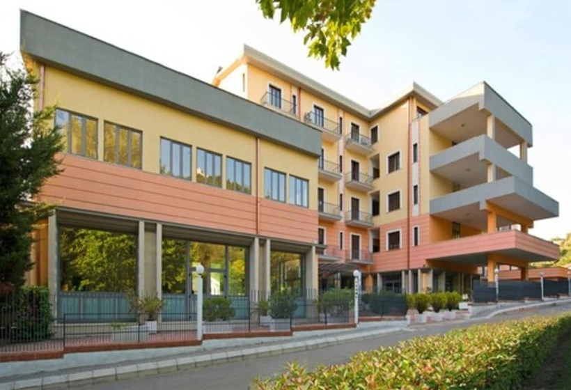 호텔 Albergo Terme Forlenza