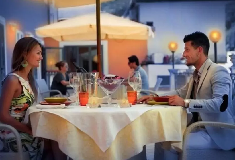 Hotelli Albergo Terme Forlenza