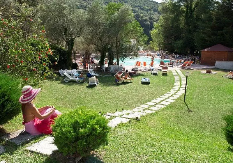 Hotelli Albergo Terme Forlenza